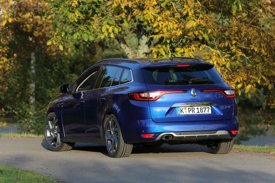  Renault Megane Estate GT 2016 года  (фото 24 из 30)